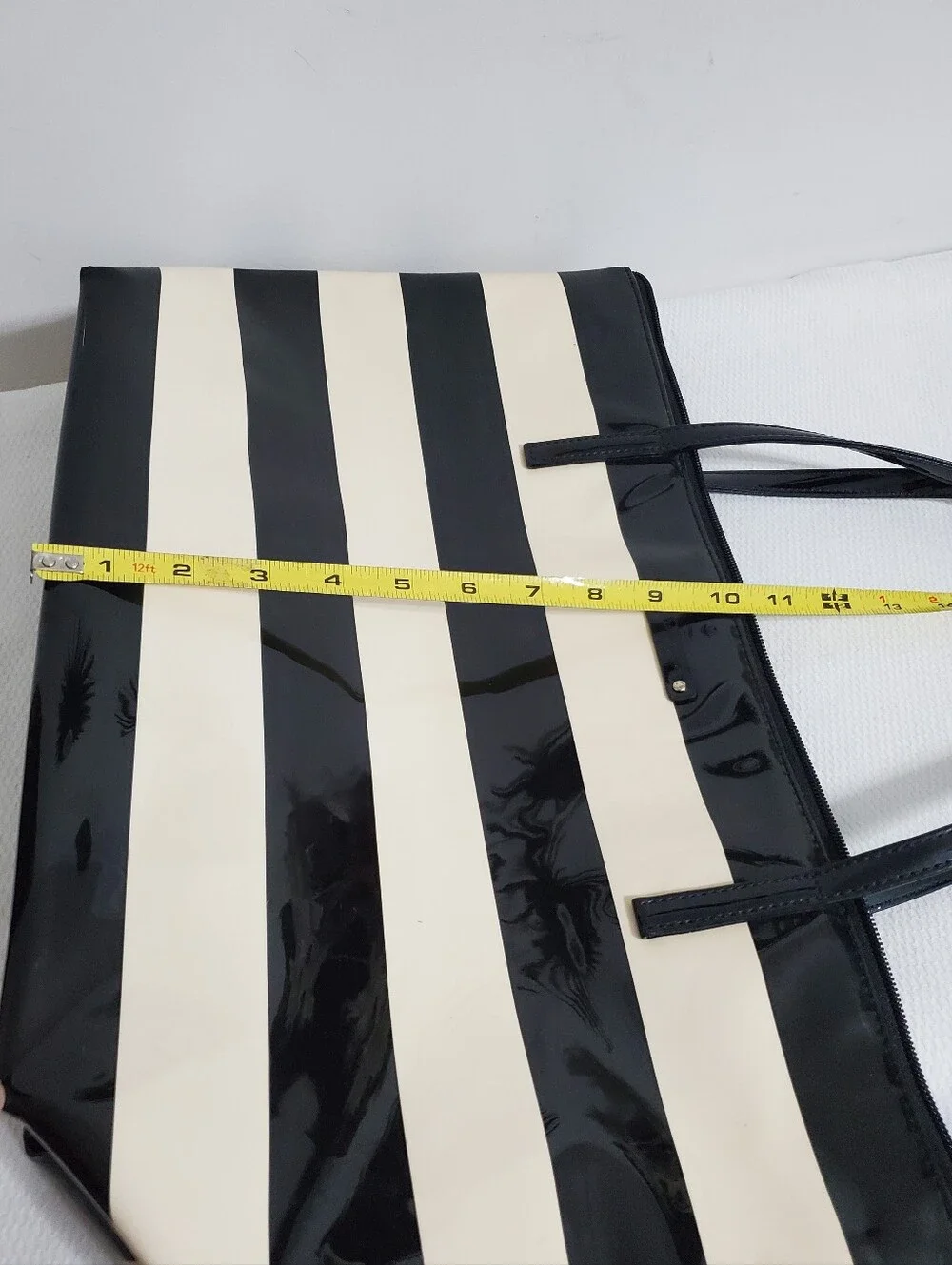 Kate Spade Penn Valley Sophie Tote Ivory Black Striped